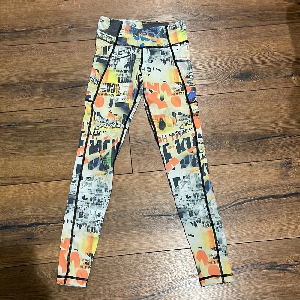 Vimmia leggings. Size XS. Very good condition. No issues. Side pockets.